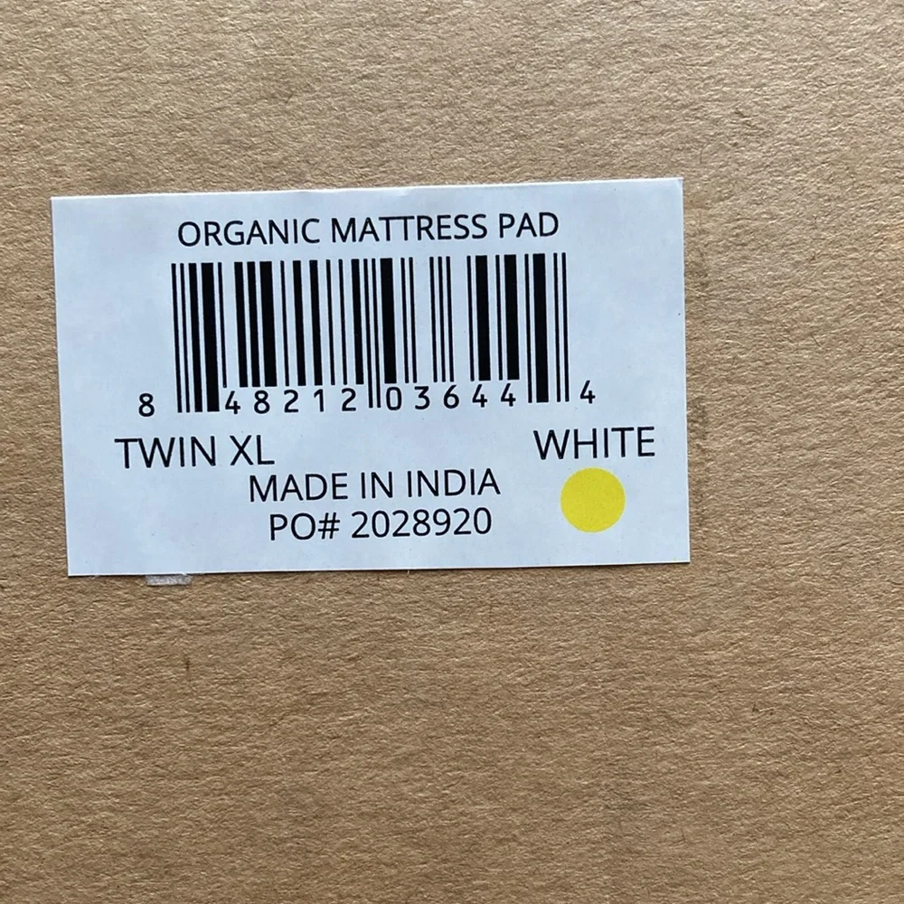 Twin XL mattress pad NEW IN BOX